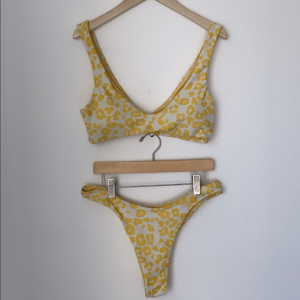 Reversible swimsuit set!!